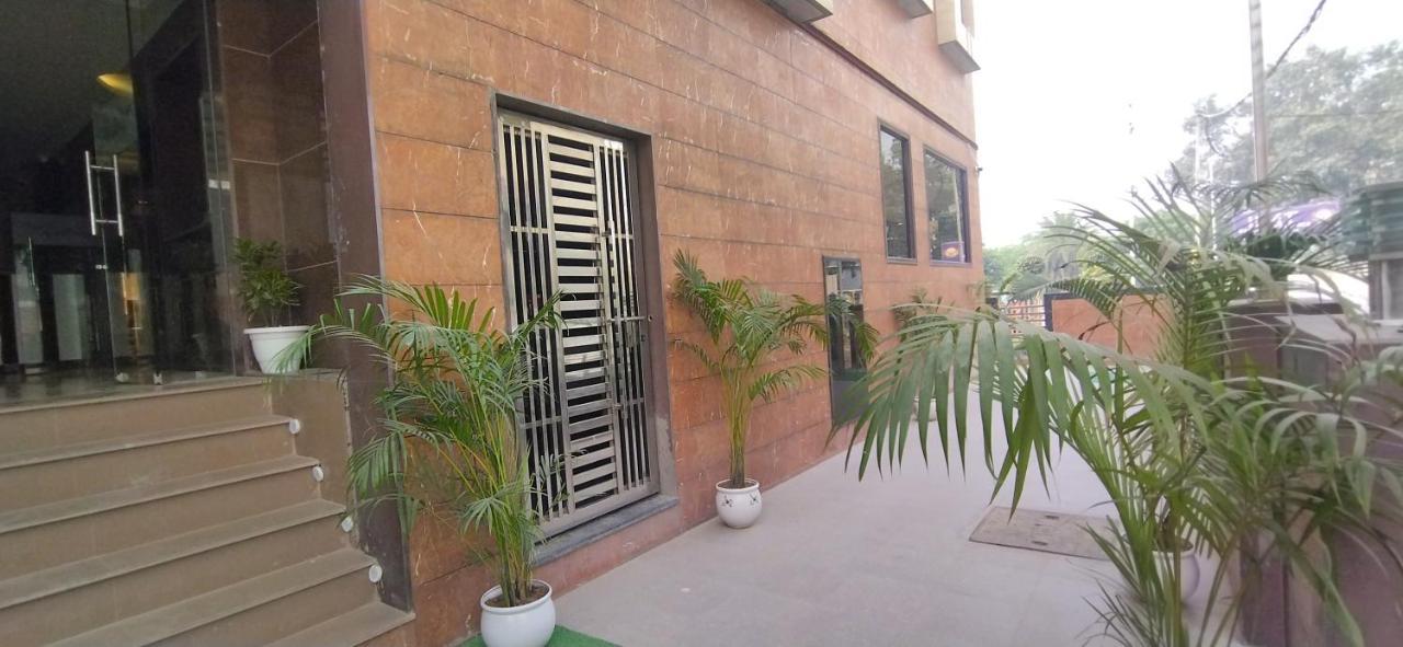 The Dwelling Inn نويدا الكبرى المظهر الخارجي الصورة